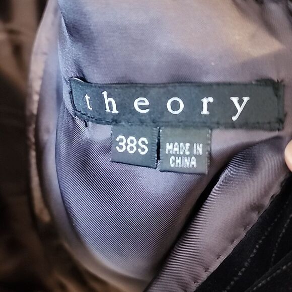 Theory Blazer 38S Men's Black Pinstripe Blazer - Picture 3 of 3